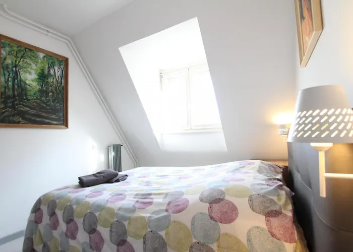 Apartment Pebe Art - Center